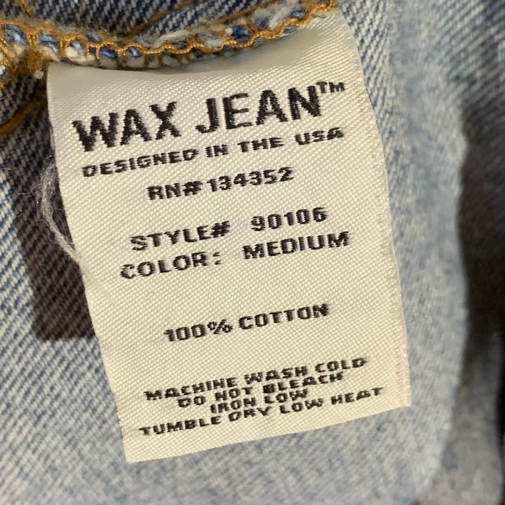 WAX JEAN. DENIM JACKET. FLORAL EMBROIDERY. 100% COTTON. MEDIUM WASH. SZ MEDIUM - Picture 9 of 11